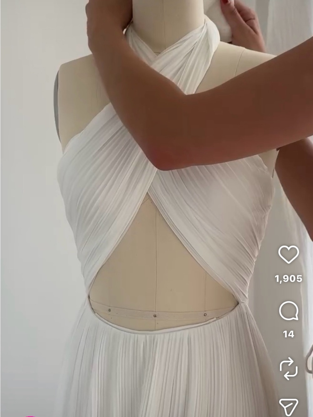 SABO White Cut Out Pleated Maxi Dress - Picture 6 of 15